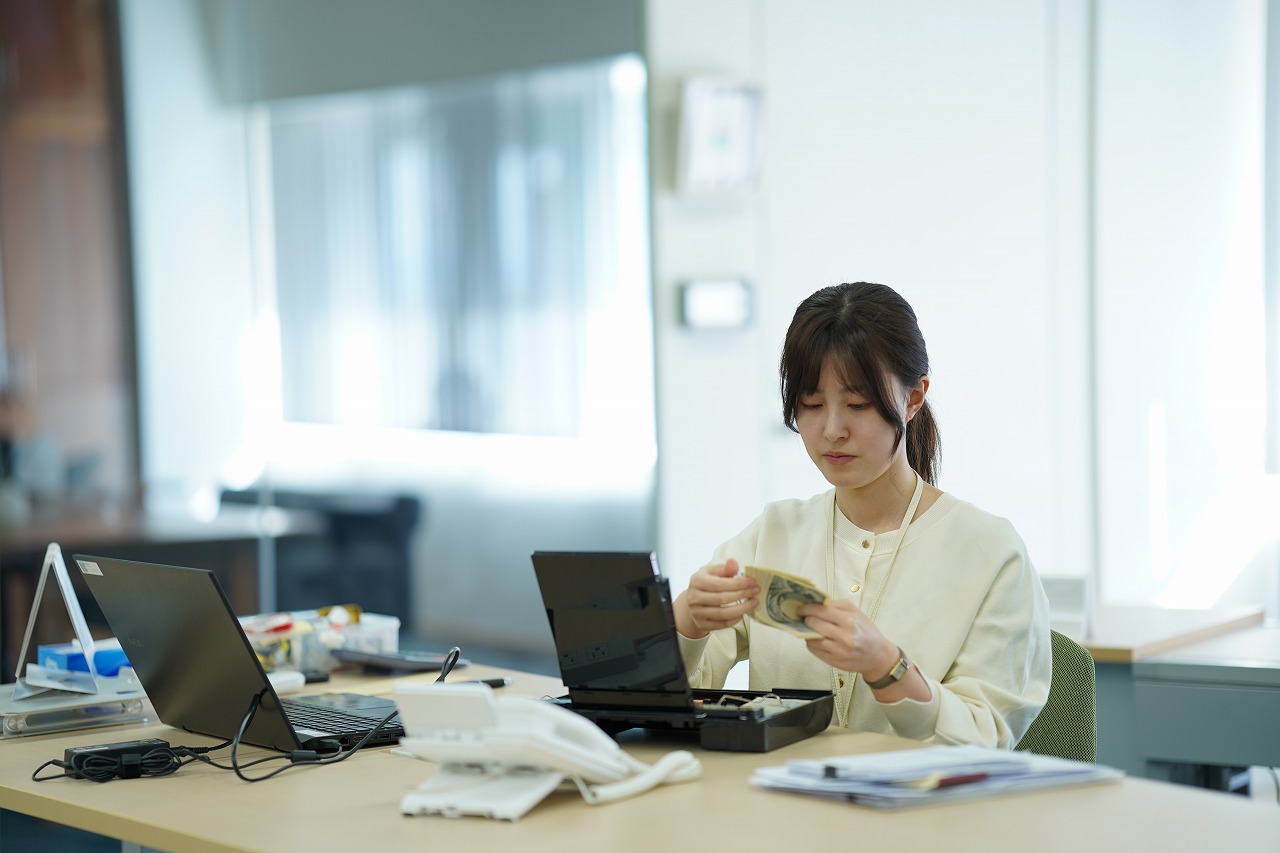 「人の森」を支える部(経理、財務職)